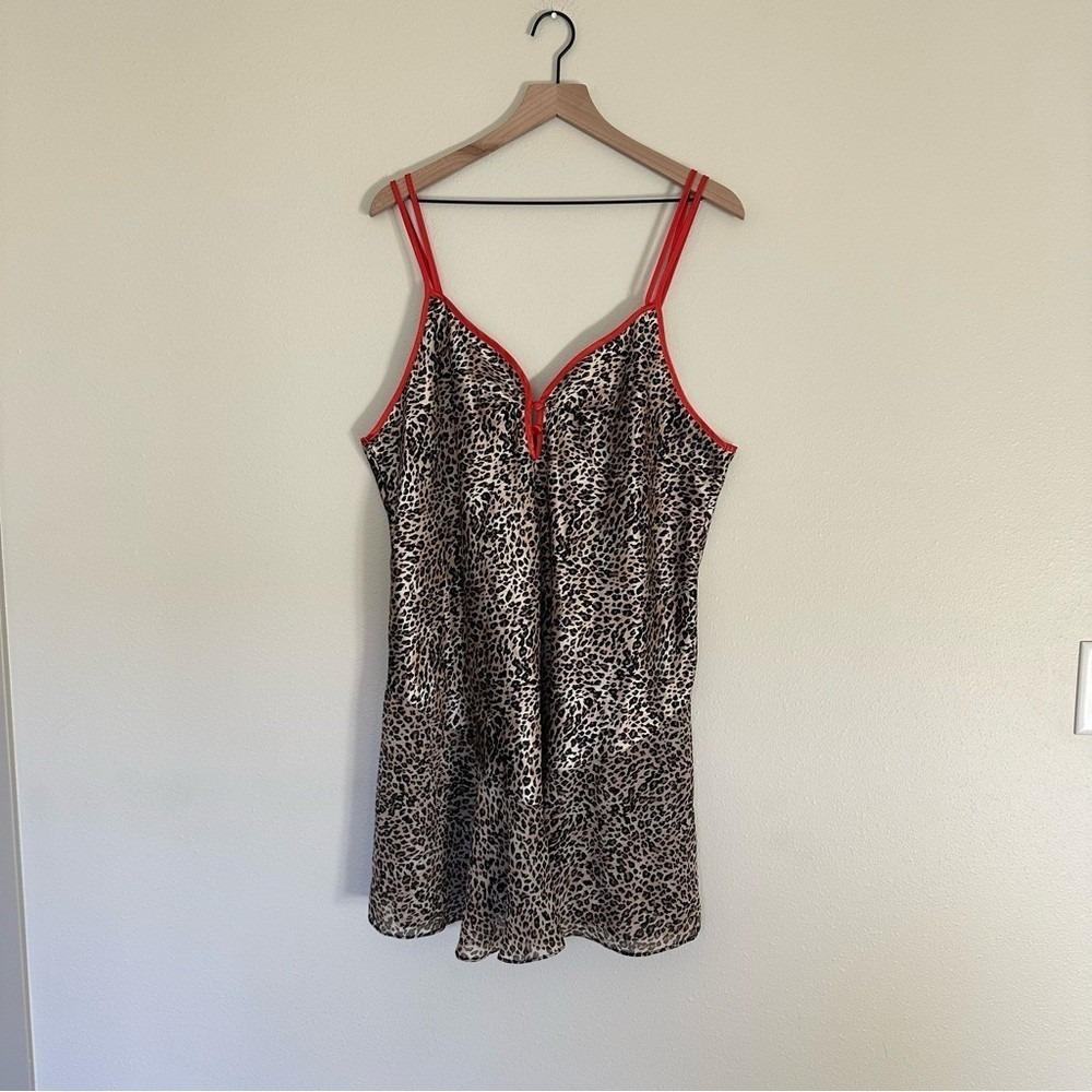 SECRET TREASURES Women's 2X Elegant Sexy Leopard‎ Print Intimate Slip Dress